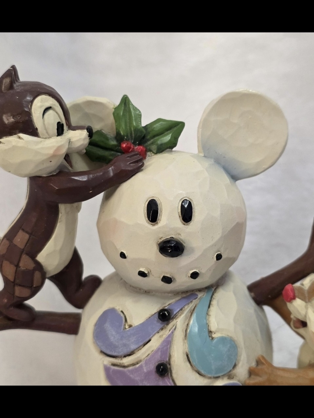 Jim Shore Disney Traditions Chip and Dale "Woodland Winter Wonderland" Figurine - Picture 5 of 12